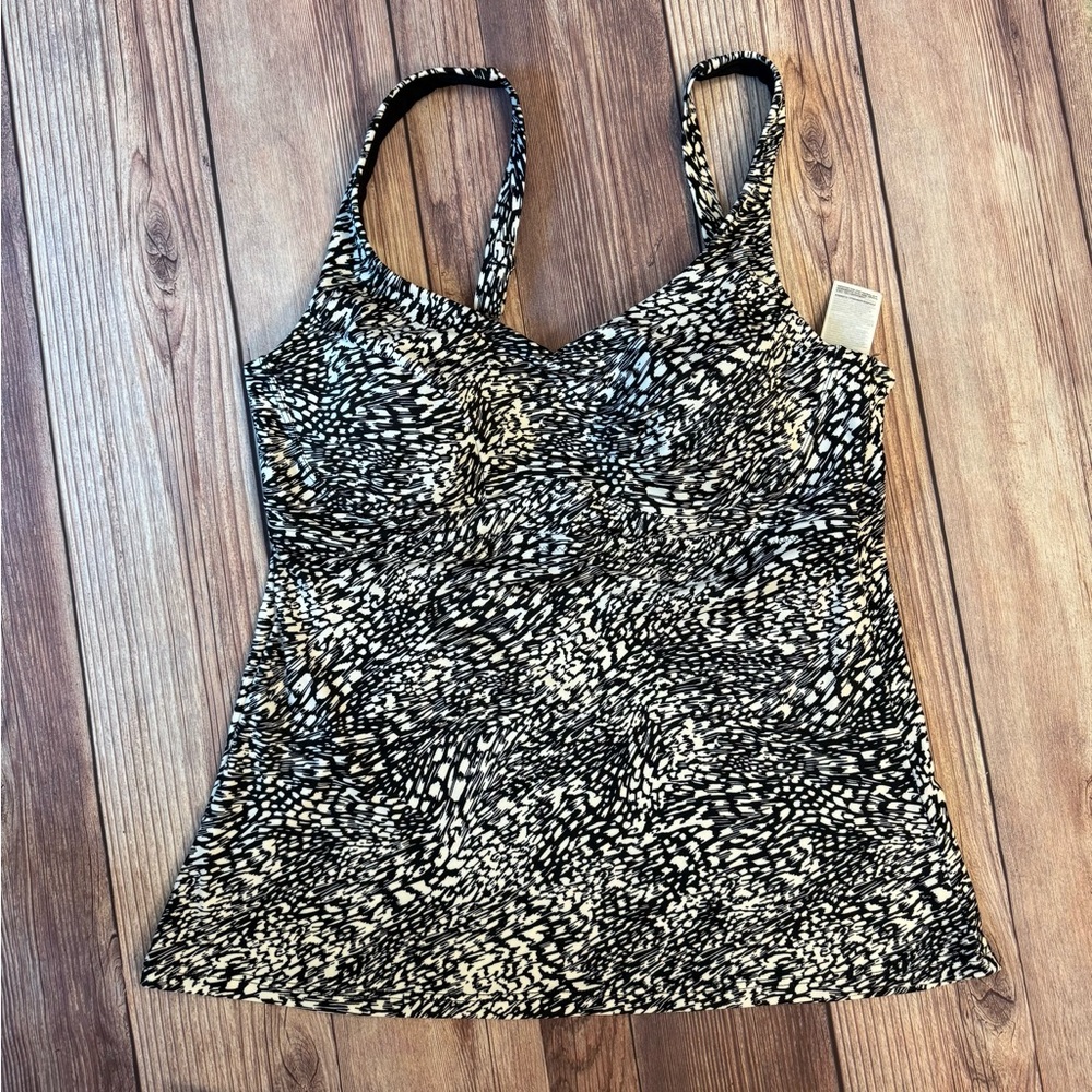 Athleta Black and White Size 38 B/C Tankini Swim Top